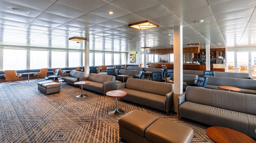 Bridge Lounge