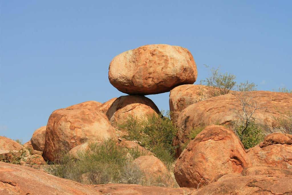 Devils Marbles Rock Formations