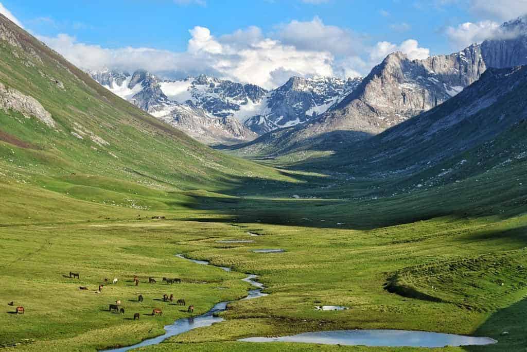Terim-Tor Valley