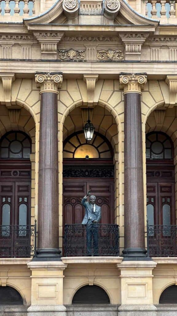 Statue Of Nelson Mandela